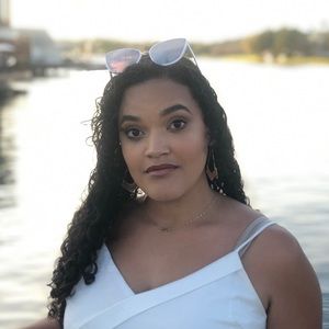 Meet your Posher, Kaylin